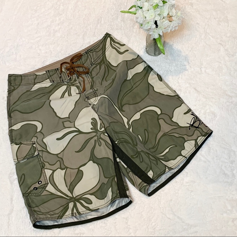 Billabong Board Shorts Green/Gray Cargo Sz 31